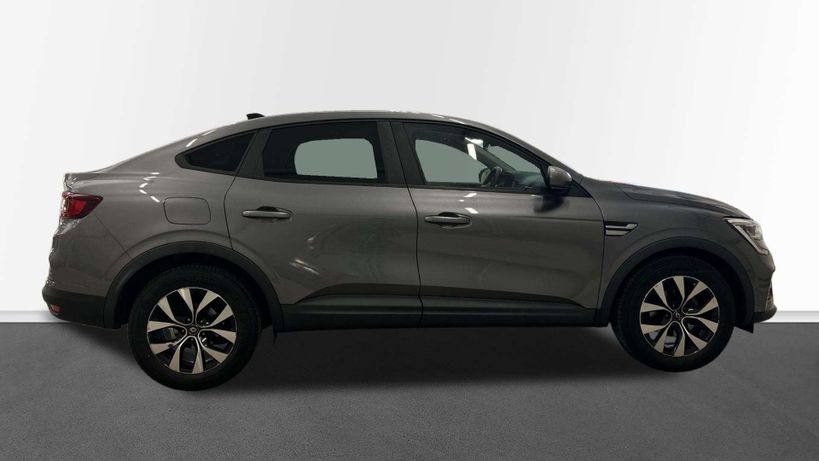 RENAULT ARKANA 2022 - Photo n°8
