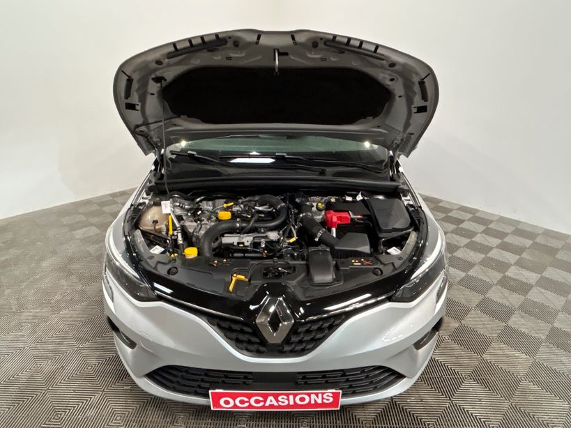 RENAULT CLIO V 2023 - Photo n°11