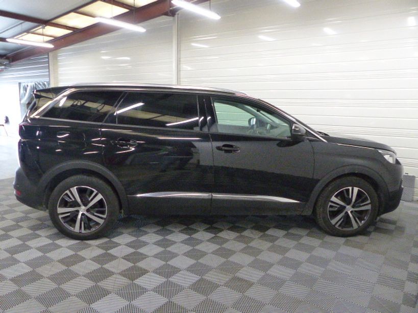 PEUGEOT 5008 BUSINESS 2017 - Photo n°18