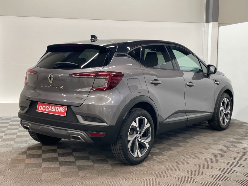 RENAULT CAPTUR 2022 - Photo n°4