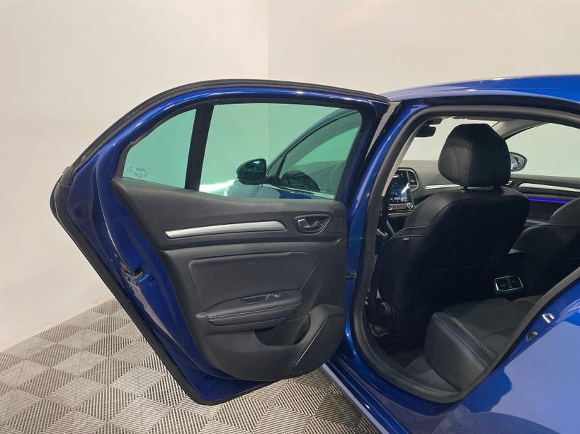 RENAULT MEGANE IV BERLINE 2022 - Photo n°37