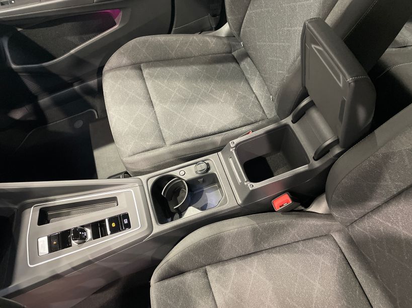 VOLKSWAGEN GOLF 2023 - Photo n°22