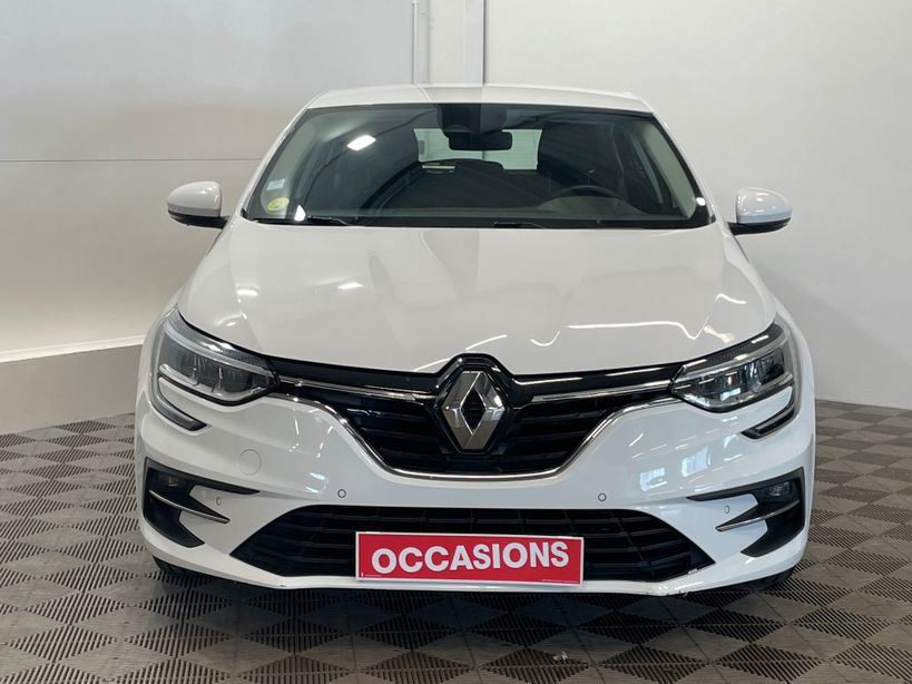 RENAULT MEGANE IV BERLINE 2021 - Photo n°2