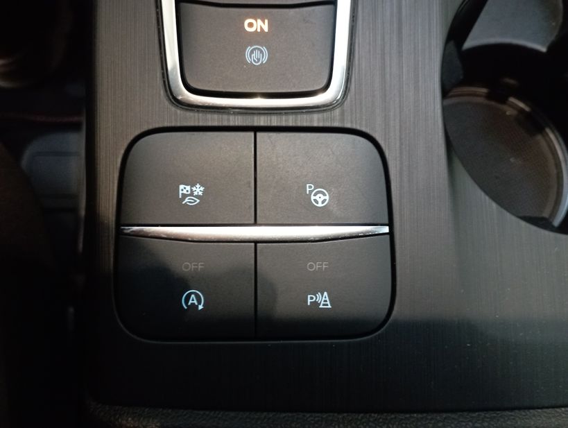 FORD KUGA 2020 - Photo n°29