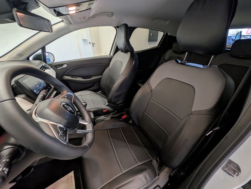 RENAULT CLIO V 2023 - Photo n°12