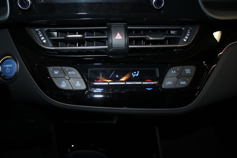 TOYOTA C HR HYBRIDE MY20 2021 - Photo n°14