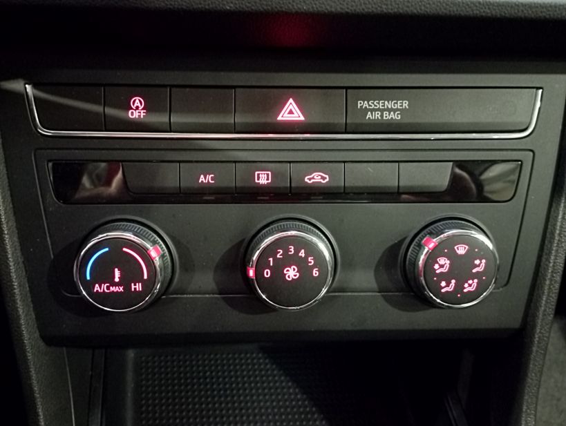 SEAT LEON 2020 - Photo n°16