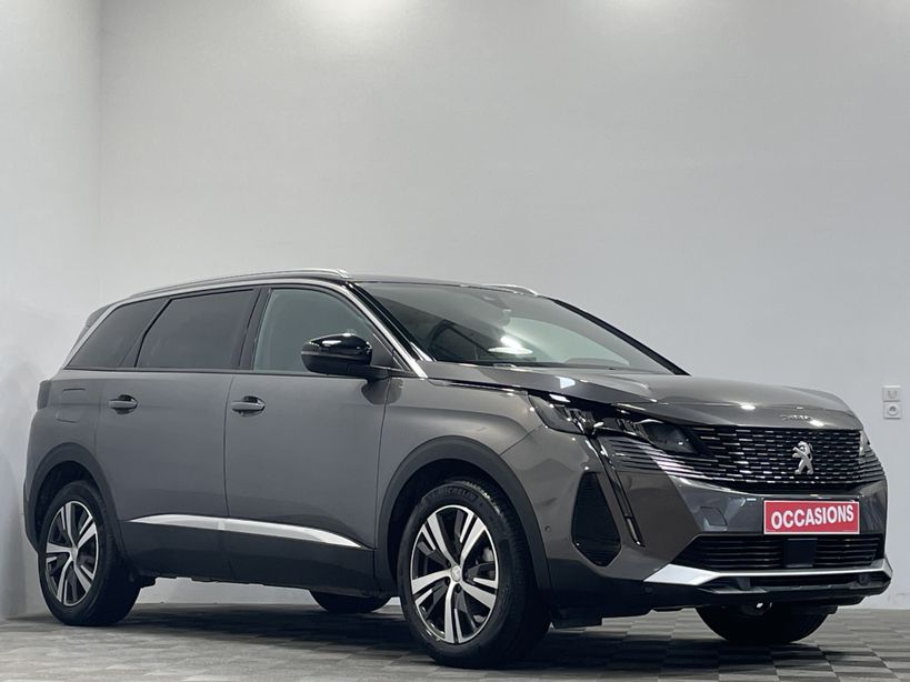 PEUGEOT 5008 2023 - Photo n°2