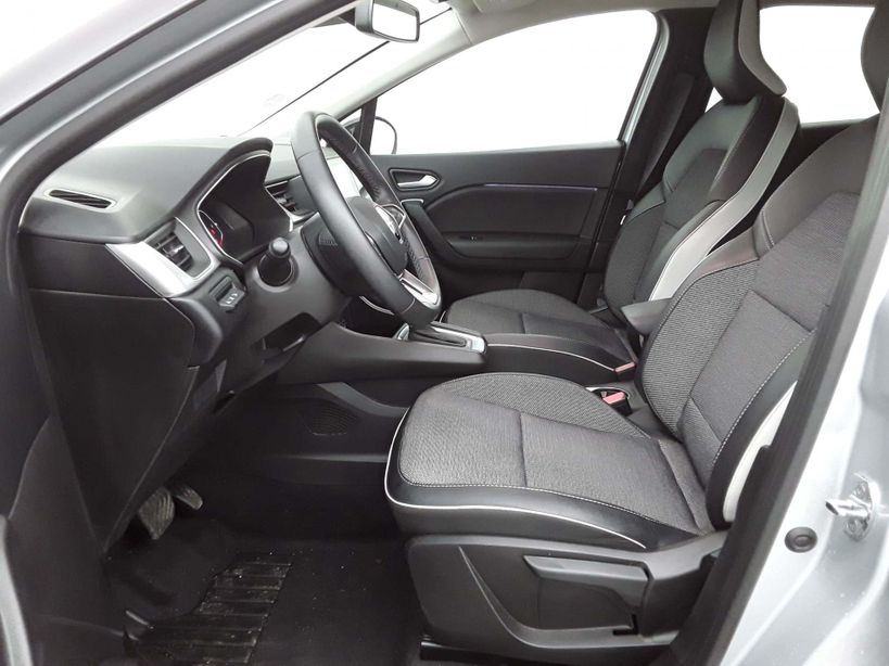 RENAULT CAPTUR 2022 - Photo n°11