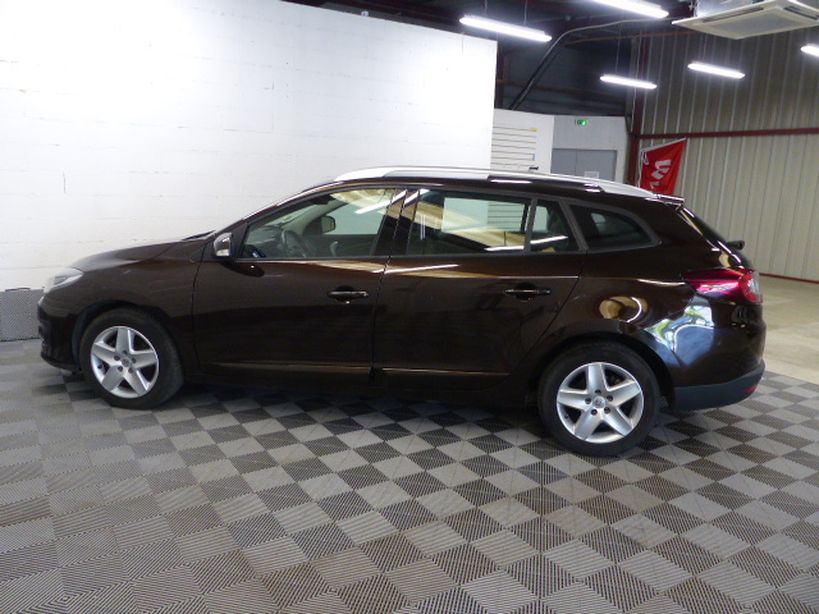 RENAULT MEGANE III ESTATE BUSINESS 2015 - Photo n°12