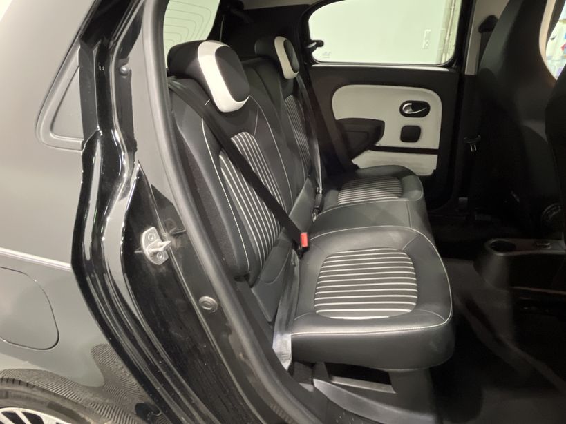 RENAULT TWINGO III 2021 - Photo n°35