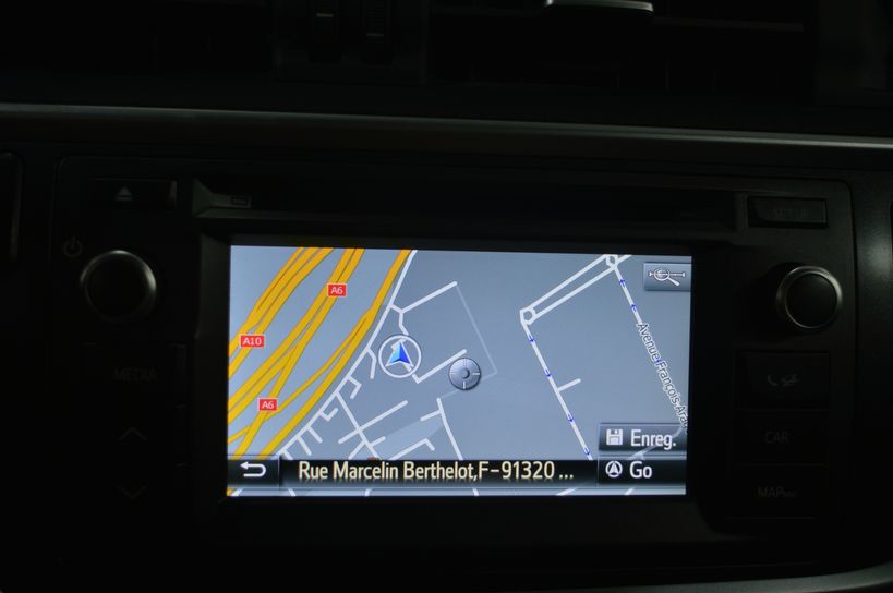 TOYOTA AURIS BUSINESS 2014 - Photo n°12