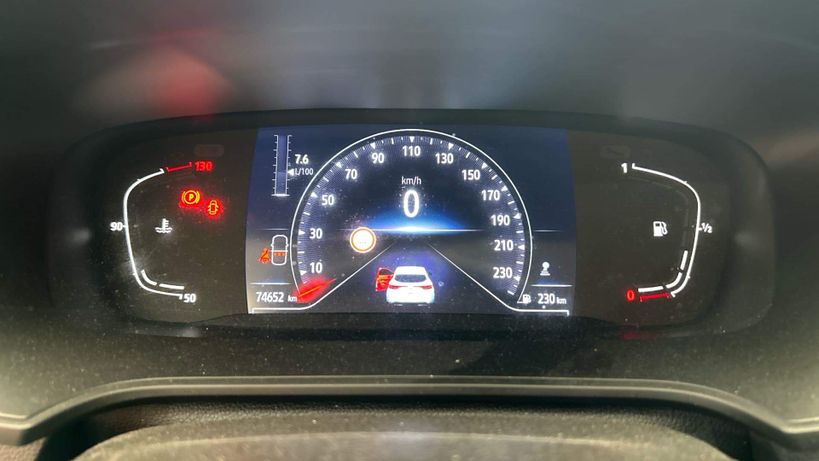 RENAULT MEGANE IV BERLINE 2021 - Photo n°15