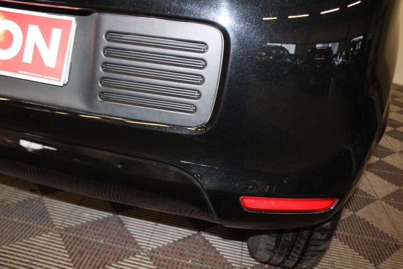 RENAULT TWINGO III 2019 - Photo n°4