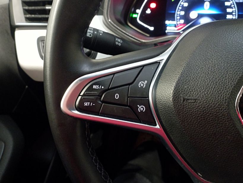 RENAULT CLIO V 2021 - Photo n°26