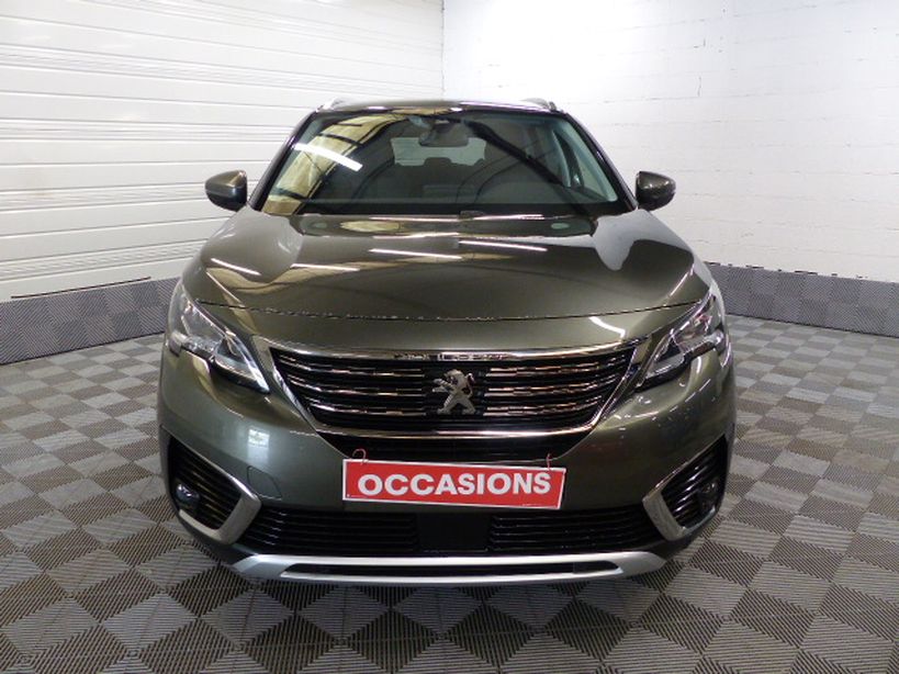 PEUGEOT 5008 2020 - Photo n°2