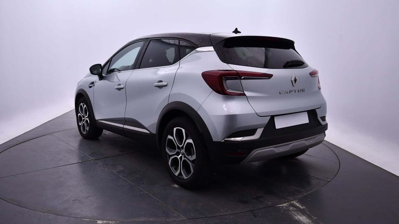 RENAULT CAPTUR 2022 - Photo n°4