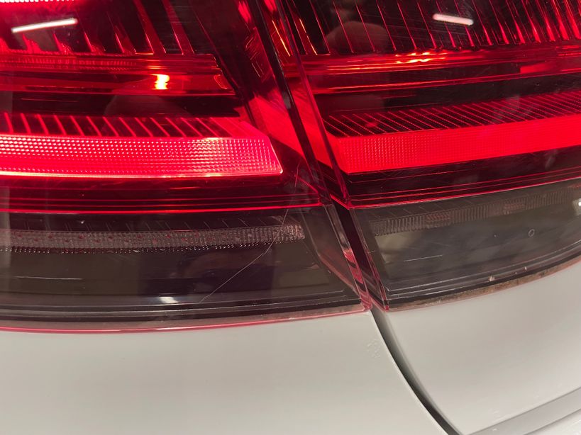 RENAULT MEGANE IV BERLINE 2021 - Photo n°5