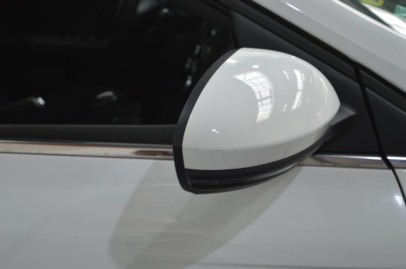 RENAULT MEGANE IV ESTATE BUSINESS 2017 - Photo n°12