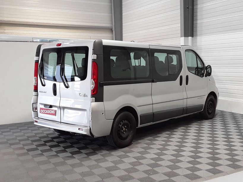 RENAULT TRAFIC II PASSENGER 2013 - Photo n°43