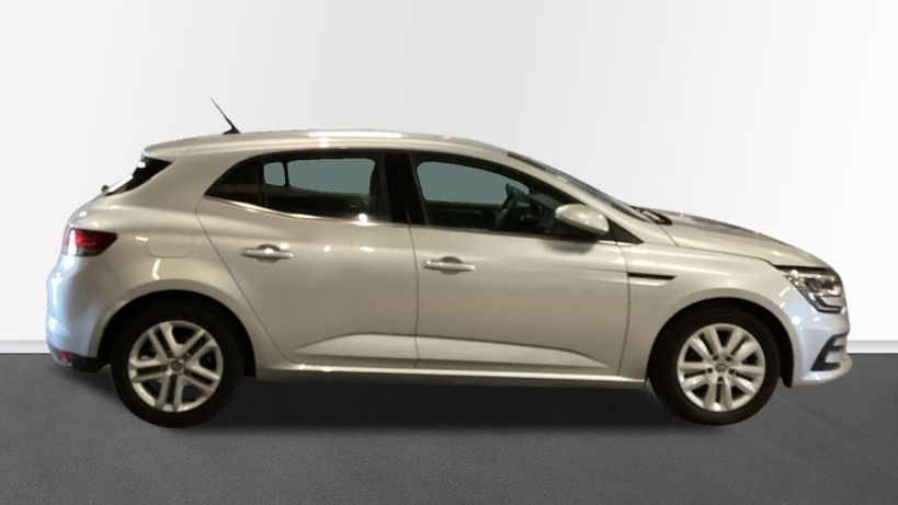 RENAULT MEGANE IV BERLINE 2021 - Photo n°8