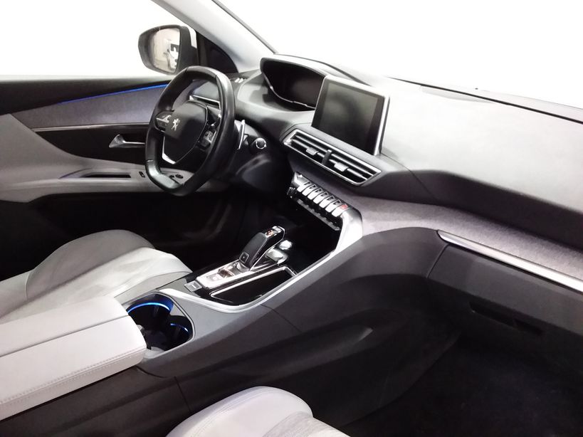 PEUGEOT 3008 2020 - Photo n°7