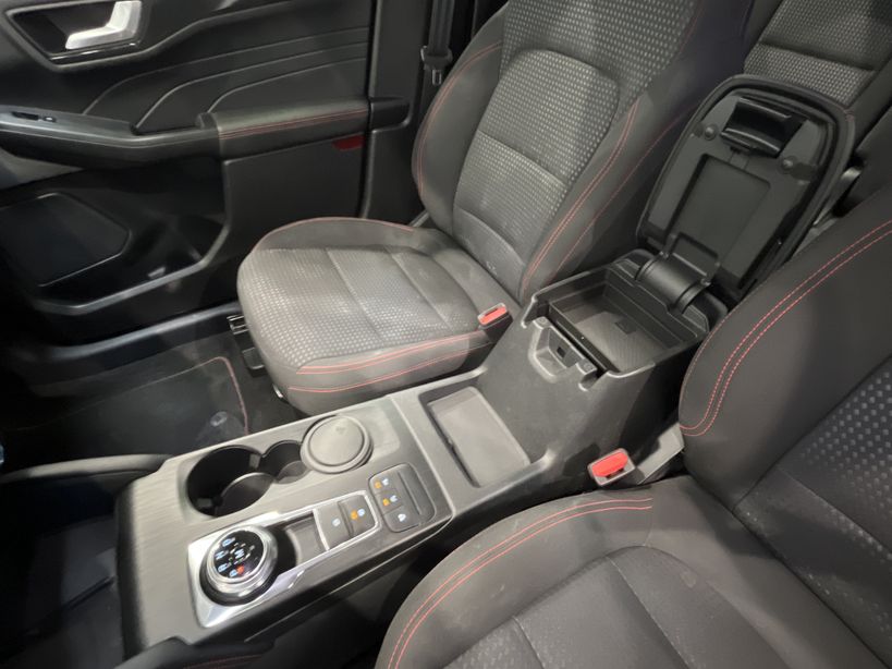 FORD KUGA 2021 - Photo n°20