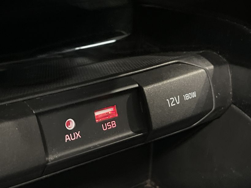KIA STONIC 2019 - Photo n°17