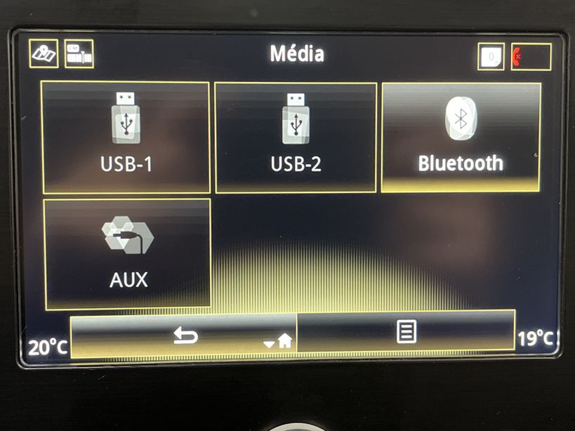 RENAULT MEGANE IV BERLINE BUSINESS 2020 - Photo n°13