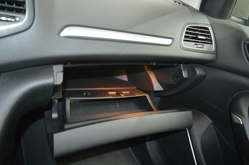 RENAULT MEGANE IV ESTATE 2019 - Photo n°24