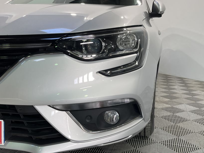 RENAULT MEGANE IV BERLINE BUSINESS 2020 - Photo n°7