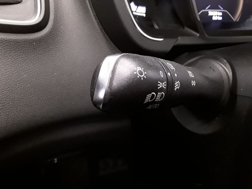 RENAULT SCENIC IV 2019 - Photo n°25