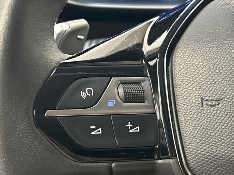 PEUGEOT 2008 BUSINESS 2021 - Photo n°25