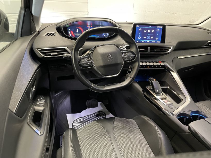 PEUGEOT 3008 2019 - Photo n°13