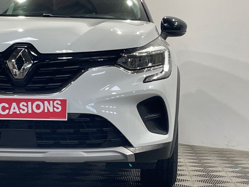 RENAULT CAPTUR 2022 - Photo n°7