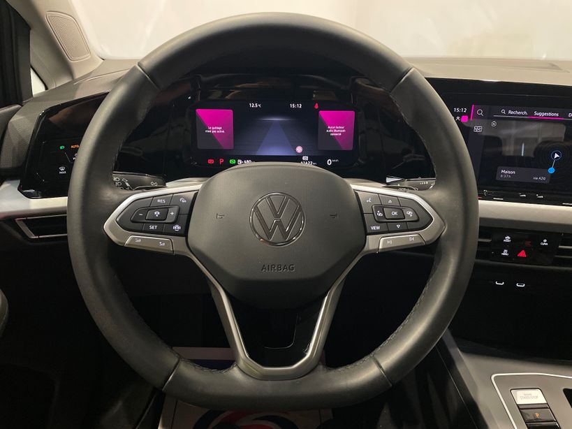 VOLKSWAGEN GOLF 2023 - Photo n°11