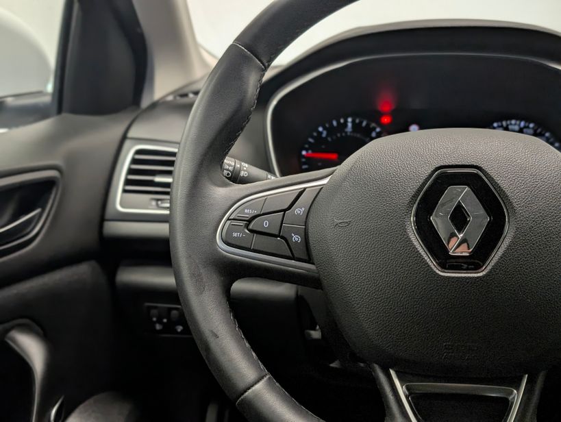 RENAULT MEGANE IV BERLINE 2022 - Photo n°14