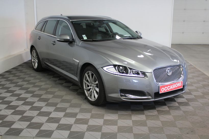 JAGUAR XF SPORTBRAKE 2013 - Photo n°3