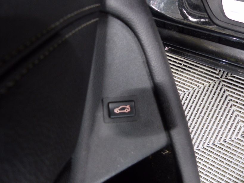 BMW SERIE 5 G30 2018 - Photo n°23