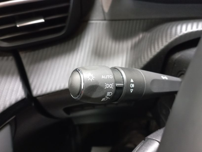 PEUGEOT 208 2024 - Photo n°32