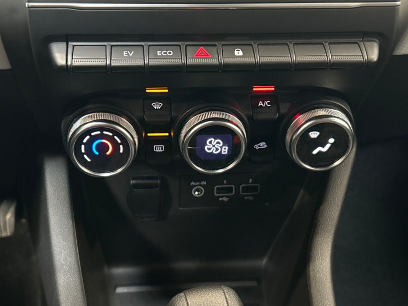 RENAULT CLIO V 2022 - Photo n°16