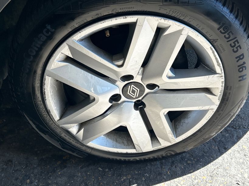 RENAULT CLIO V 2024 - Photo n°15