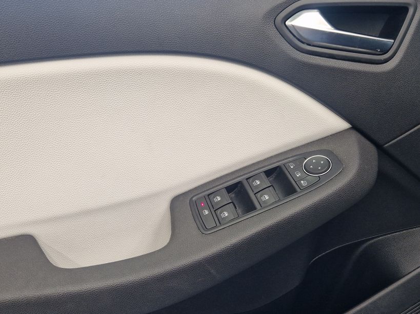 RENAULT CLIO V 2023 - Photo n°21