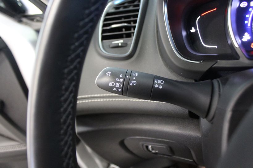 RENAULT GRAND SCENIC IV 2019 - Photo n°25