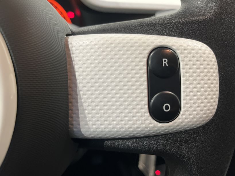 RENAULT TWINGO III 2021 - Photo n°25
