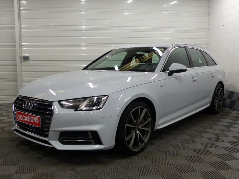 AUDI A4 AVANT 2017 - Photo n°1