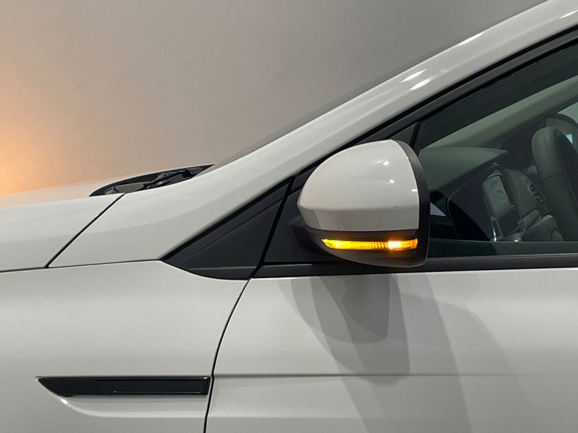 RENAULT MEGANE IV BERLINE 2023 - Photo n°48