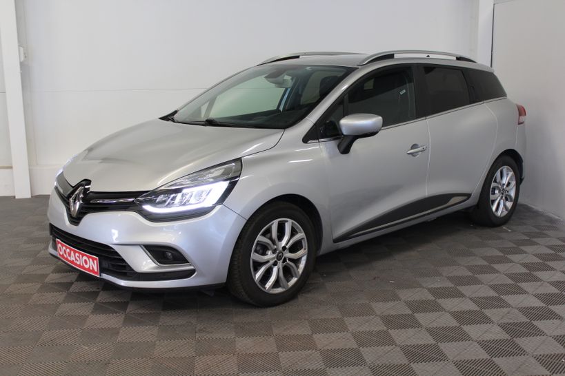 RENAULT CLIO IV ESTATE 2018 - Photo n°1