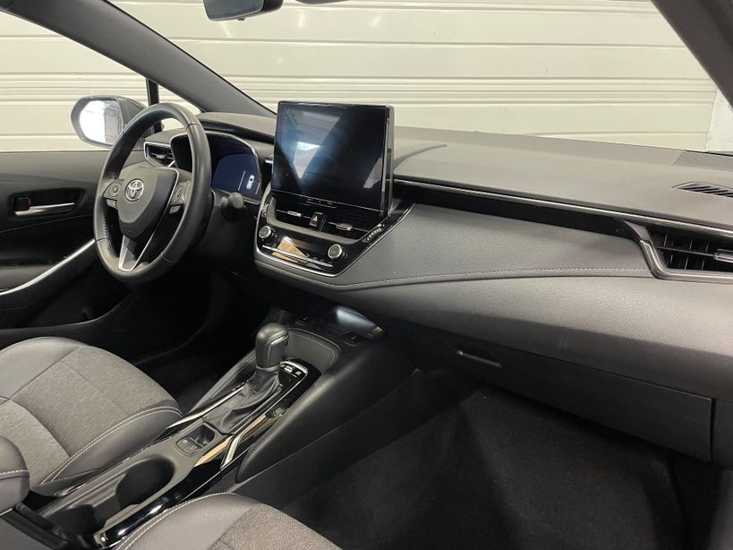 TOYOTA COROLLA HYBRIDE 2023 - Photo n°10