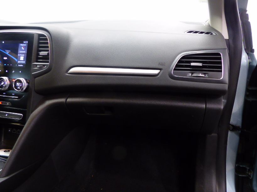 RENAULT MEGANE IV BERLINE 2021 - Photo n°27